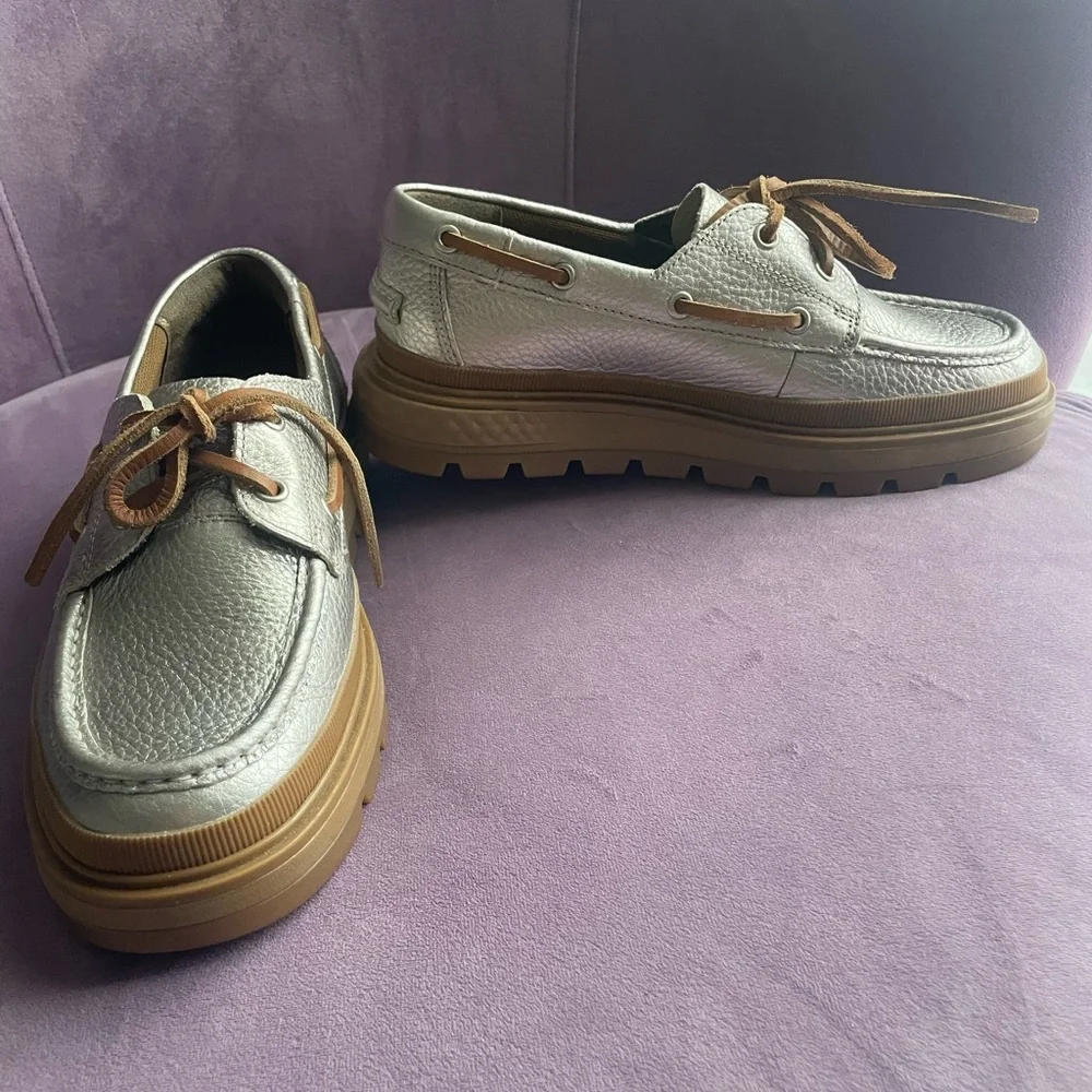 Timberland Silver and Tan Boat Shoes with Moccasin Toe - Picture 5 of 6